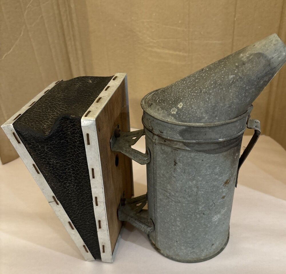 Bee Smoker. A.I. Root Co. Medina, Ohio Vintage Bee Smoker . Beekeeping. Original